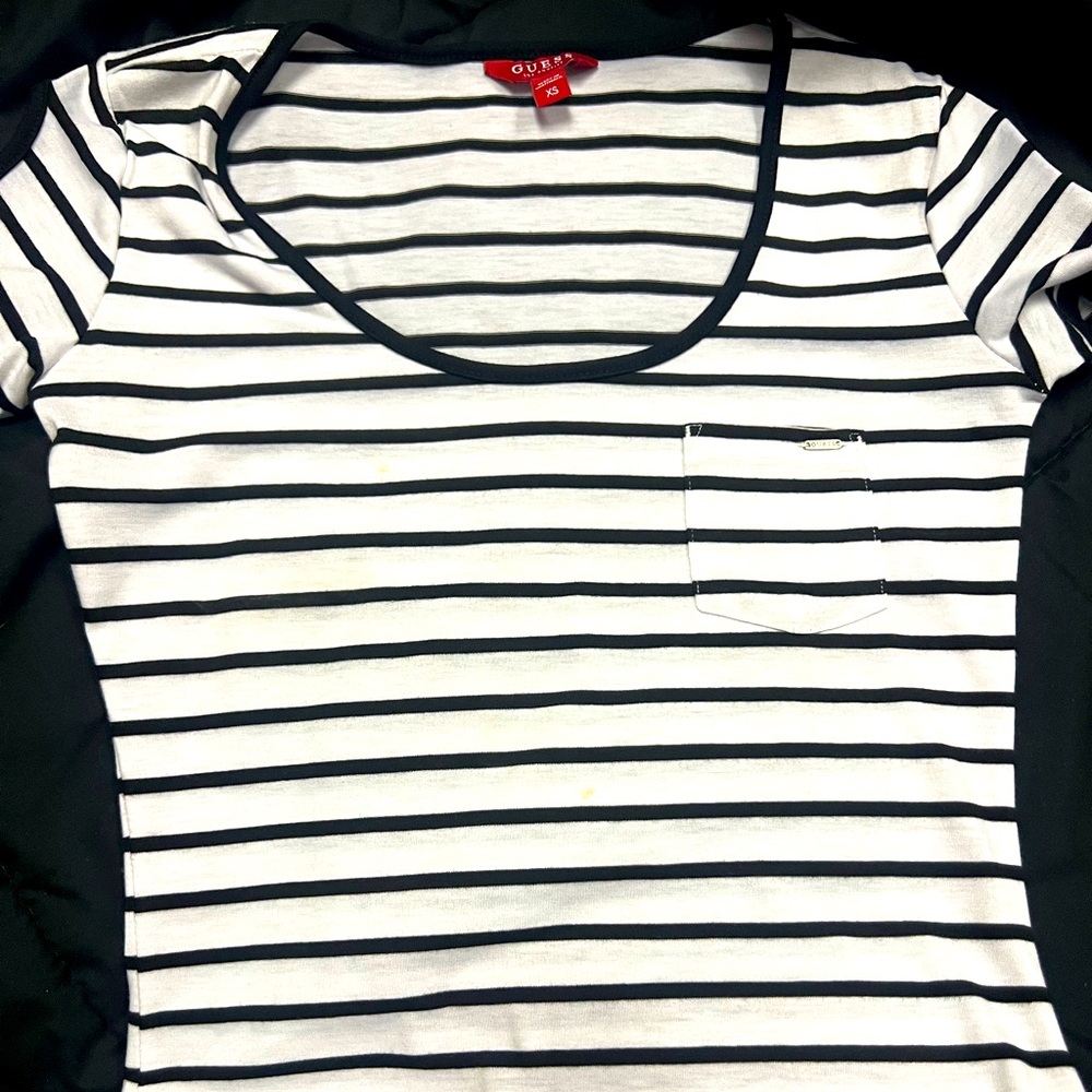 Guess shirt used only once Size XS